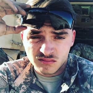 Meet your Posher, Jason